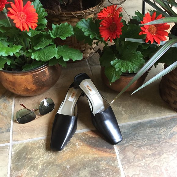 Talbot's Black Leather Dress Mule/Slide (NEW) - Picture 6 of 14